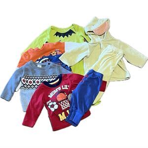 Infant 3-6 month boys 7 piece mixed brand clothing bundle.